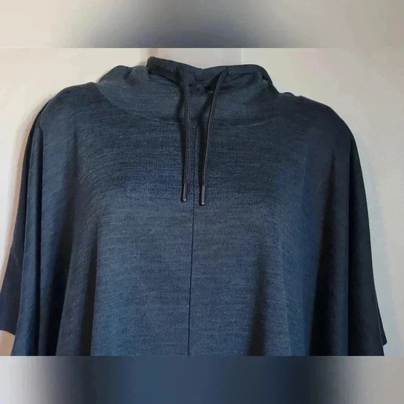 GAP Fit Hooded Oversize Poncho, navy blue, size small - Picture 10 of 13